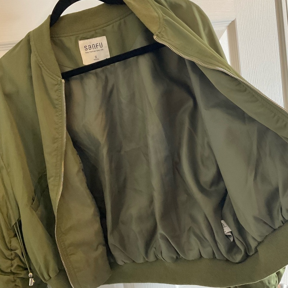 Sanfu Olive Green Cropped Bomber Jacket – Ruched Toggle Sleeves – Size S - Picture 7 of 12